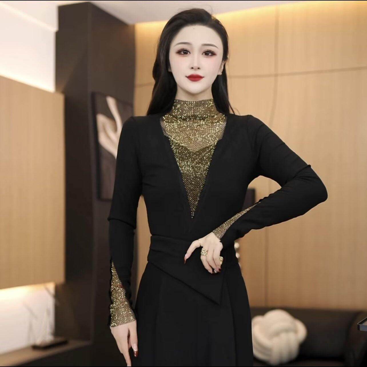 2025新款秋冬时尚百搭抓绒洋气镶钻气质保暖上衣女气质保暖打底衫,淘宝优惠券,粉丝福利购,淘宝优惠卷