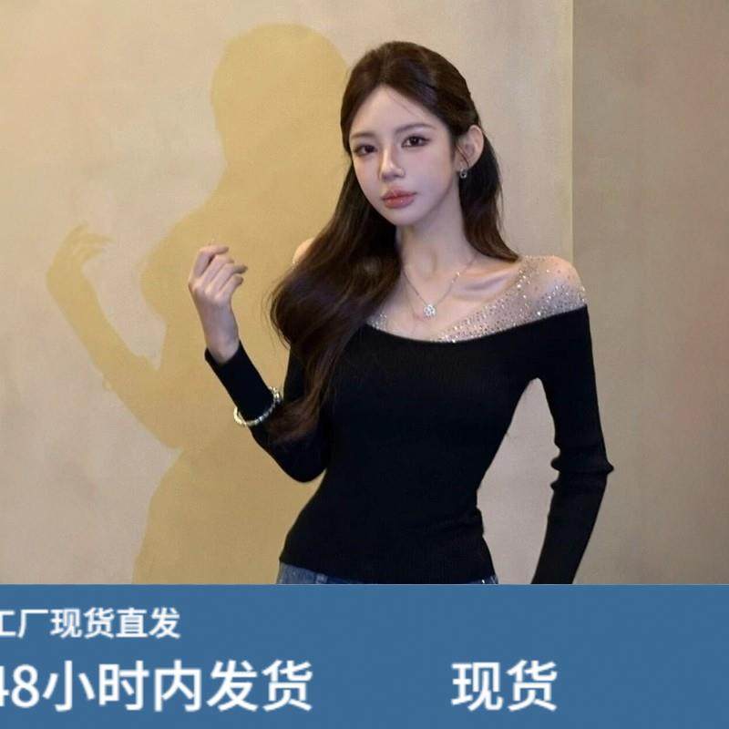 纯欲风黑色烫钻网纱拼接打底衫女秋冬修身显瘦高级感气质露肩上衣,淘宝优惠券,粉丝福利购,淘宝优惠卷