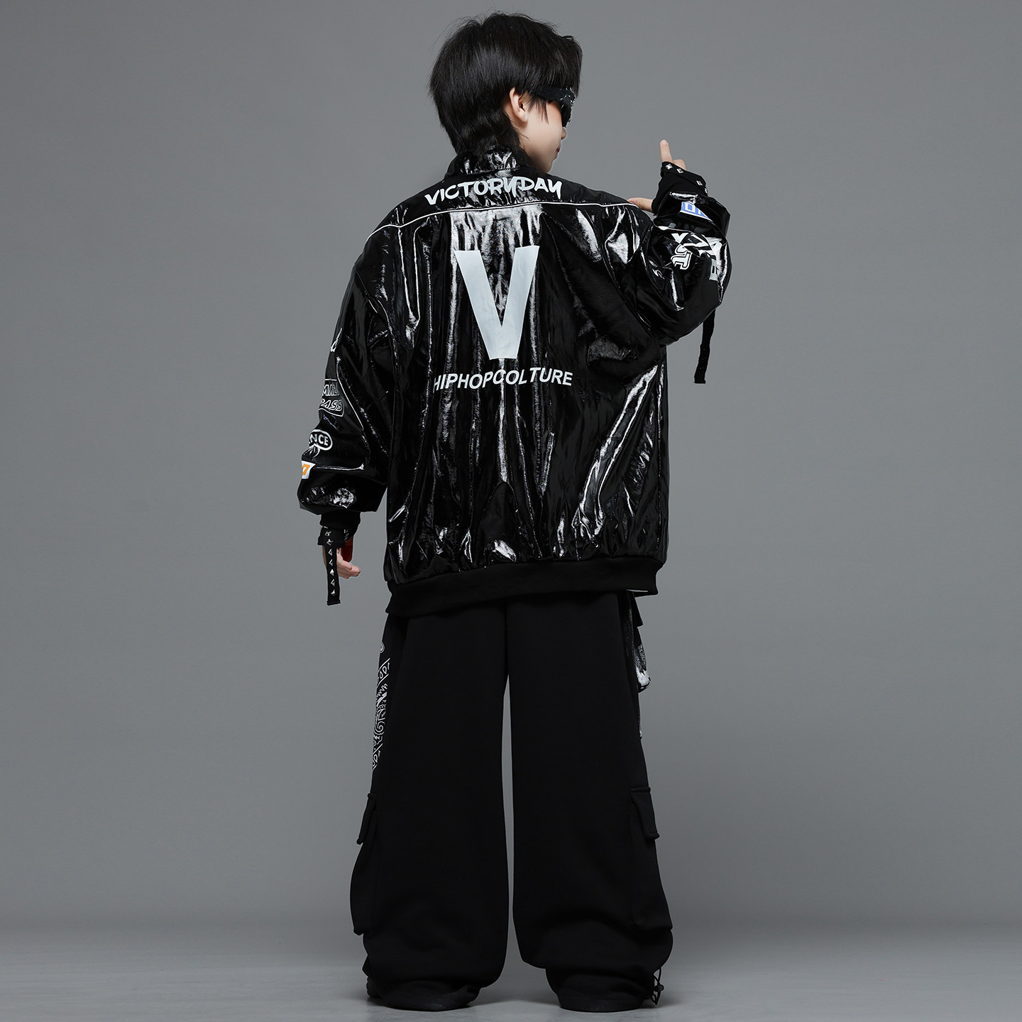 儿童街舞潮服少儿架子鼓演出服女童爵士服装男童嘻哈美式亮皮外套,淘宝优惠券,粉丝福利购,淘宝优惠卷