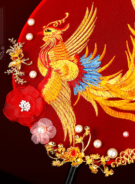 七月荷团扇手工串珠秀禾服中式