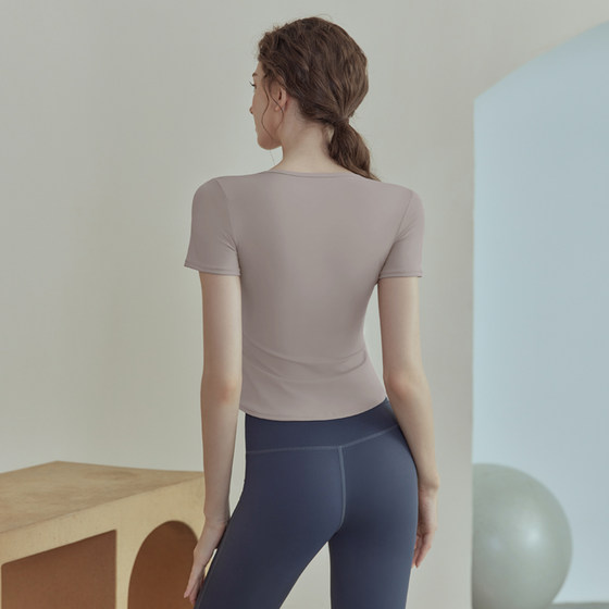 Women's short-sleeved yoga clothing for fitness, running and breathable
