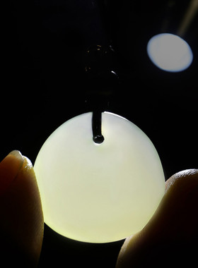 新中式复古简约感小众设计天然和田玉福袋吊坠玉石项链送礼