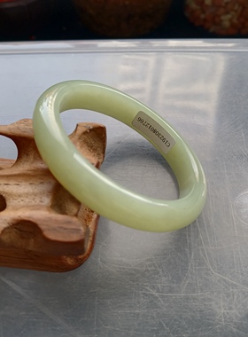 纯天然新疆和田玉老坑青白玉贵妃手镯54mm玉石镯子女款带证书