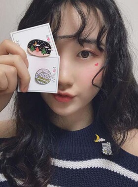 文艺风月亮云朵星空圆形学生别针