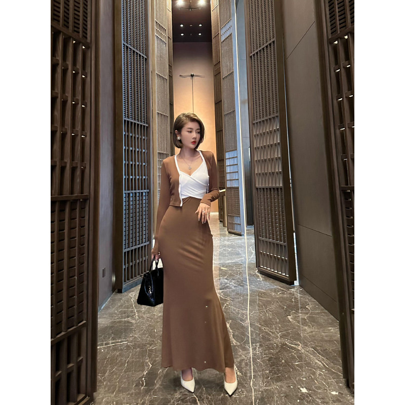 XULU原创气质撞色吊带美亚碧羊绒高弹包臀裙修身针织开衫两件套,淘宝优惠券,粉丝福利购,淘宝优惠卷