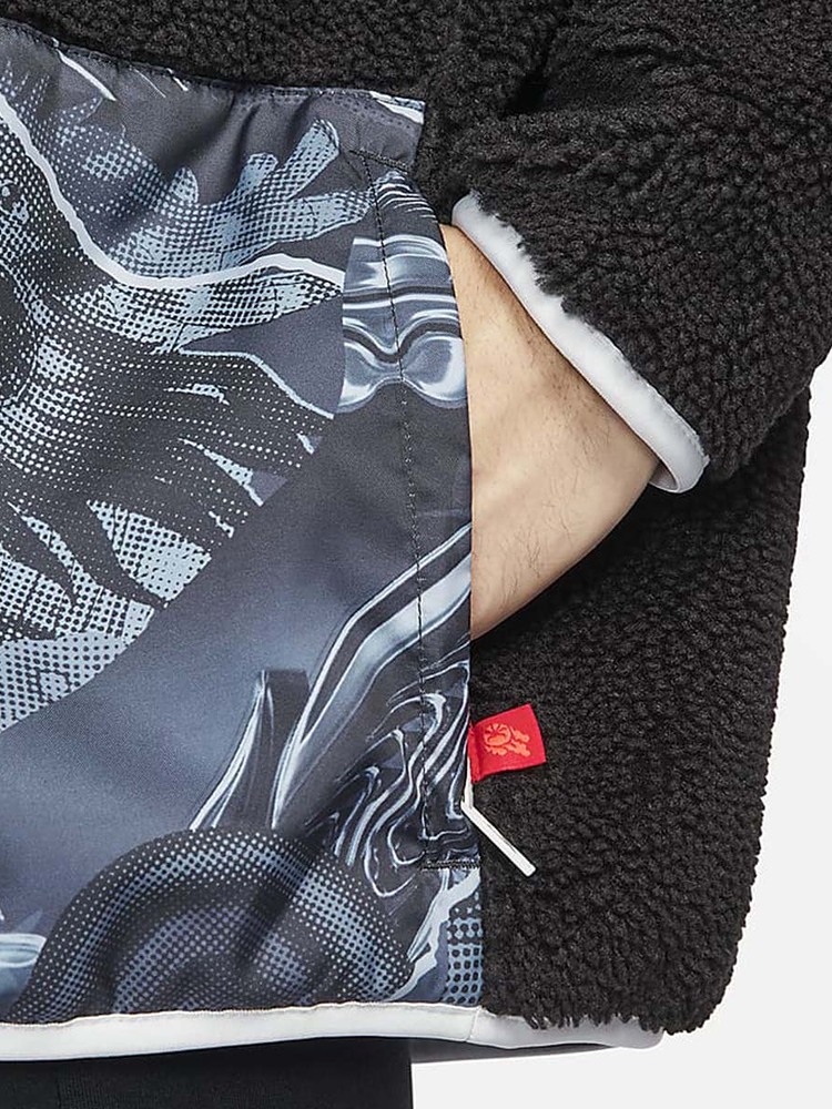 Nike耐克男子羊羔绒夹克龙年新年款刺绣三钩运动外套FZ6194-010-图2