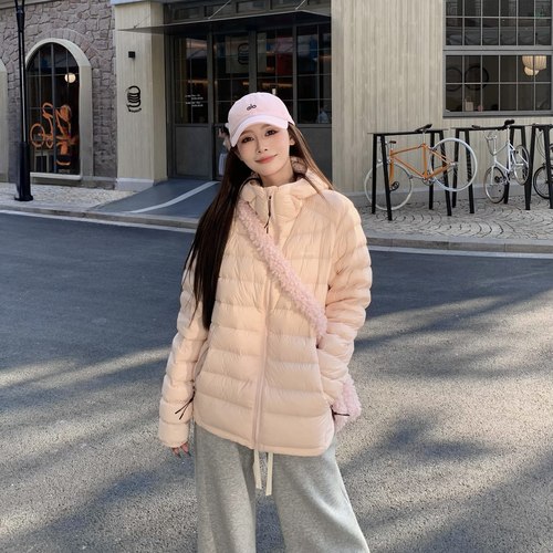3MER哦哦三妹90白鸭绒轻薄连帽排骨羽绒服女2025冬季新款保暖外套 - 图1