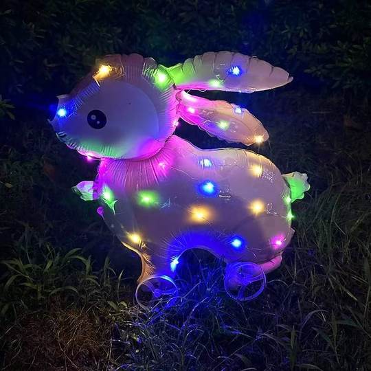 Cartoon new walking animal balloon with wheels