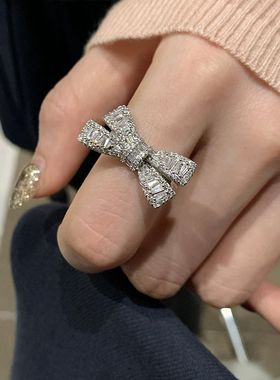 suzyacc kr轻奢重工满钻蝴蝶结戒指小众设计高级感食指戒可调节