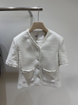 IX 2022 0422 South Korea East gate stall coat area ISSUE-7262141