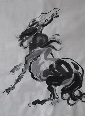 书画纯手绘中国挂画写意画水墨奔马骏马驹图字画原稿横幅卧室装饰