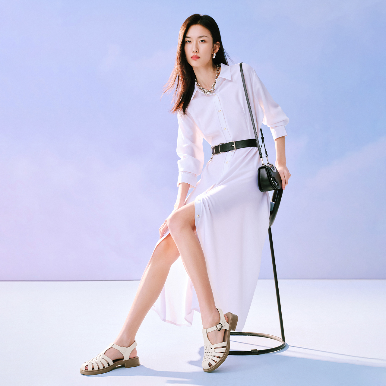百丽镂空松糕底女夏新商场同款凉鞋 百丽outlets店罗马凉鞋