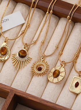Women Necklace brown vintage pendant sweater chain欧美毛衣链