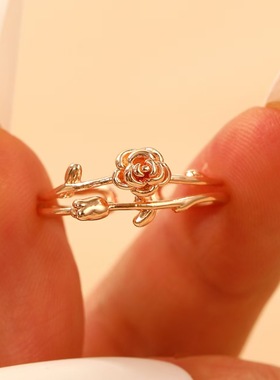 Fashion Rose Blossoms Ring, Female Personalized Fashion 戒指
