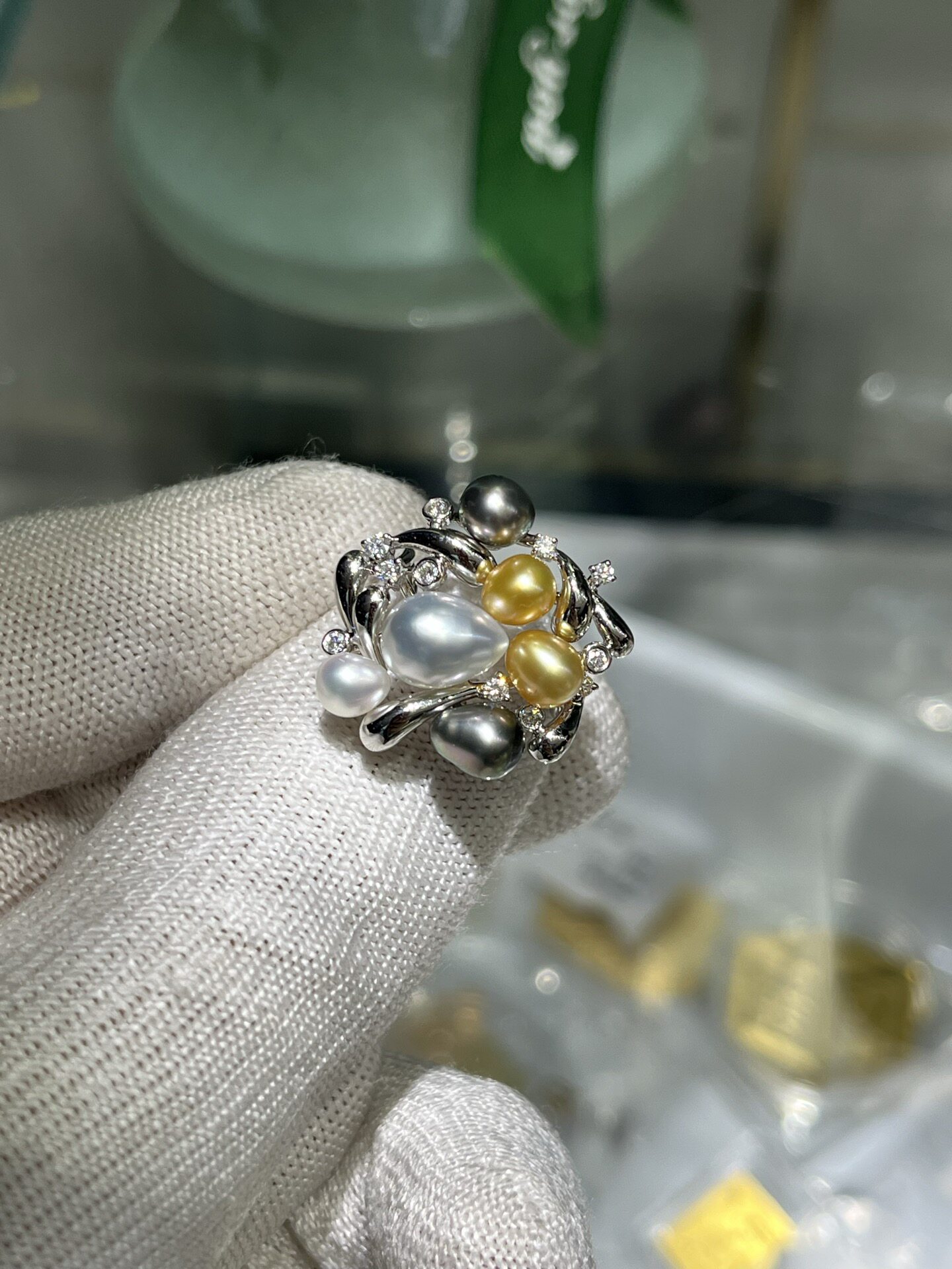 Wild seedless keshi multi-bead ring, about 4 7mm points, 18k natural diamonds