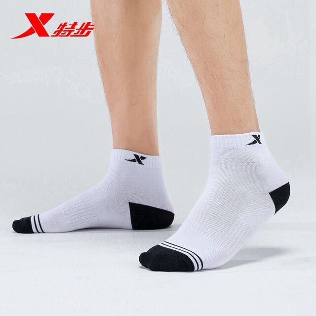 ຖົງຕີນສອງເທົ່າ breathable socks Xtep ກາງ calf ຂອງຜູ້ຊາຍ