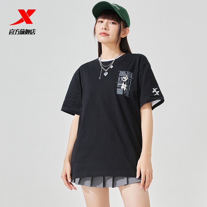  特步outlets店运动T恤