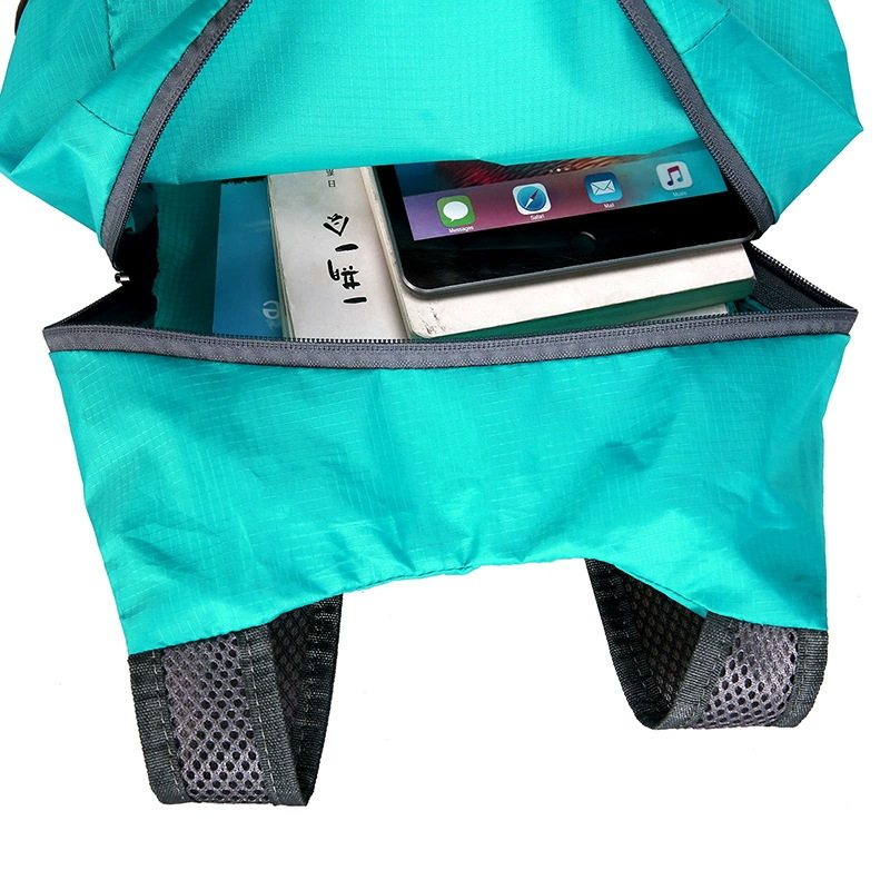 Large-capacity ultra-light mountaineering backpack for men and women