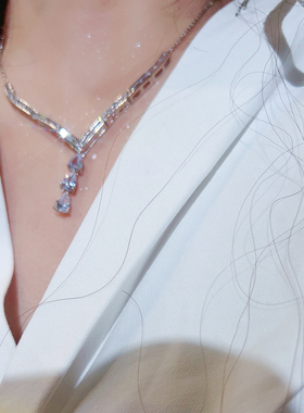 气质时尚的设计，这项链太美了