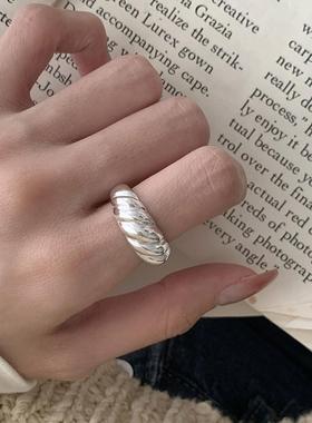 欧美925通体纯银ins复古风波浪重工牛角包戒指极简立体螺纹戒子潮