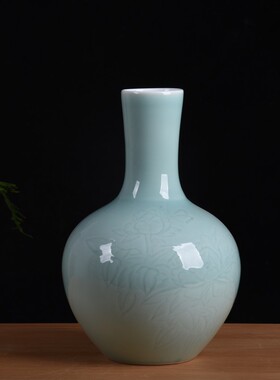 新款景德镇陶瓷颜色釉薄胎透光玲珑瓷手工雕花影青釉浮雕瓶高级感