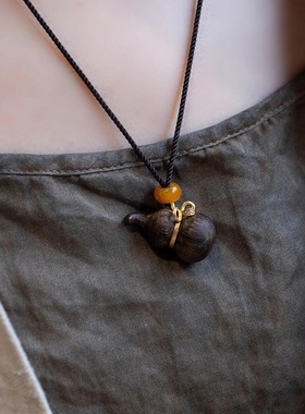 古风沉香檀木葫芦吊坠项链寓意福禄双全配礼盒送母亲长辈生日礼物