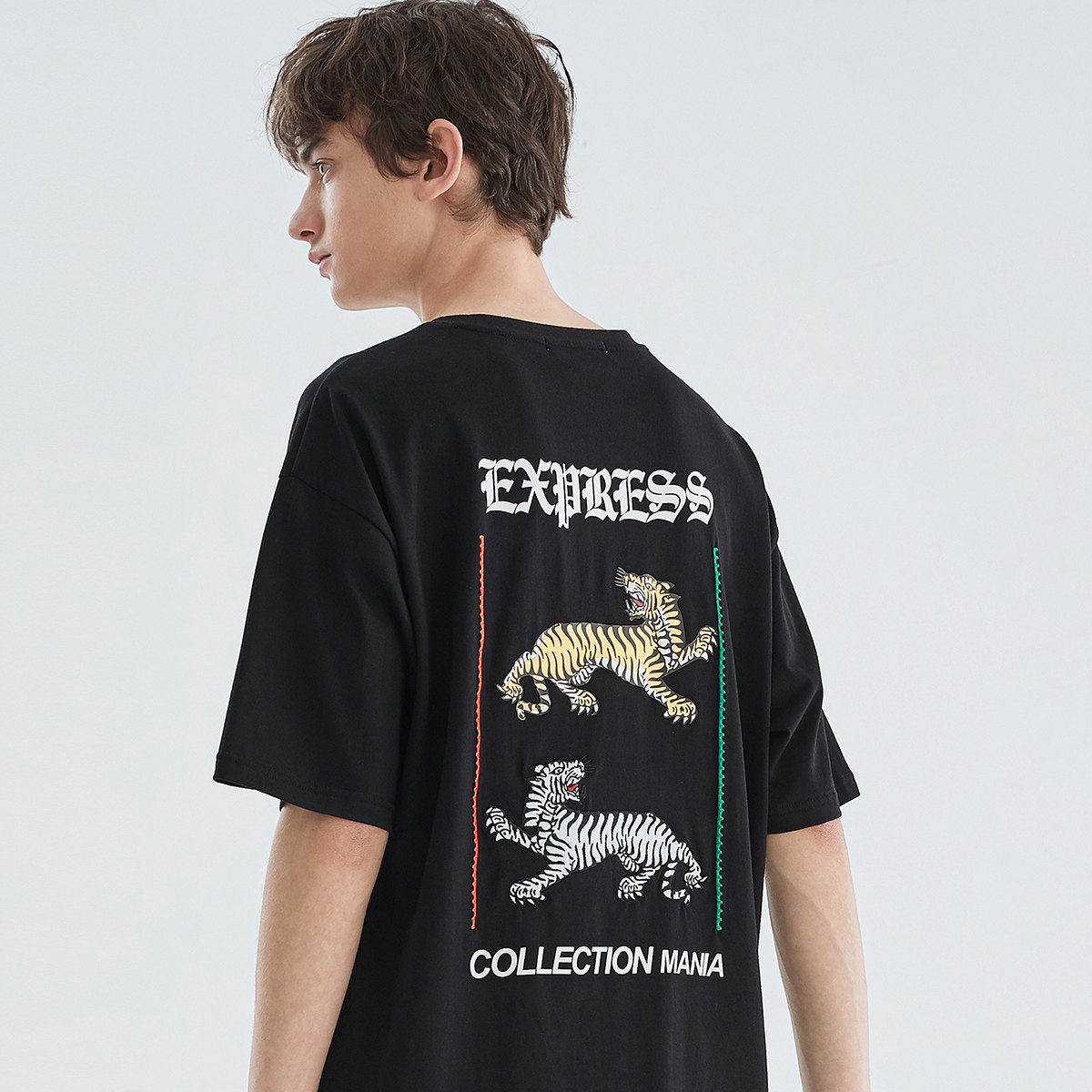 马克华菲嘻哈男夏季新款刺绣t恤 马克华菲outlets店T恤