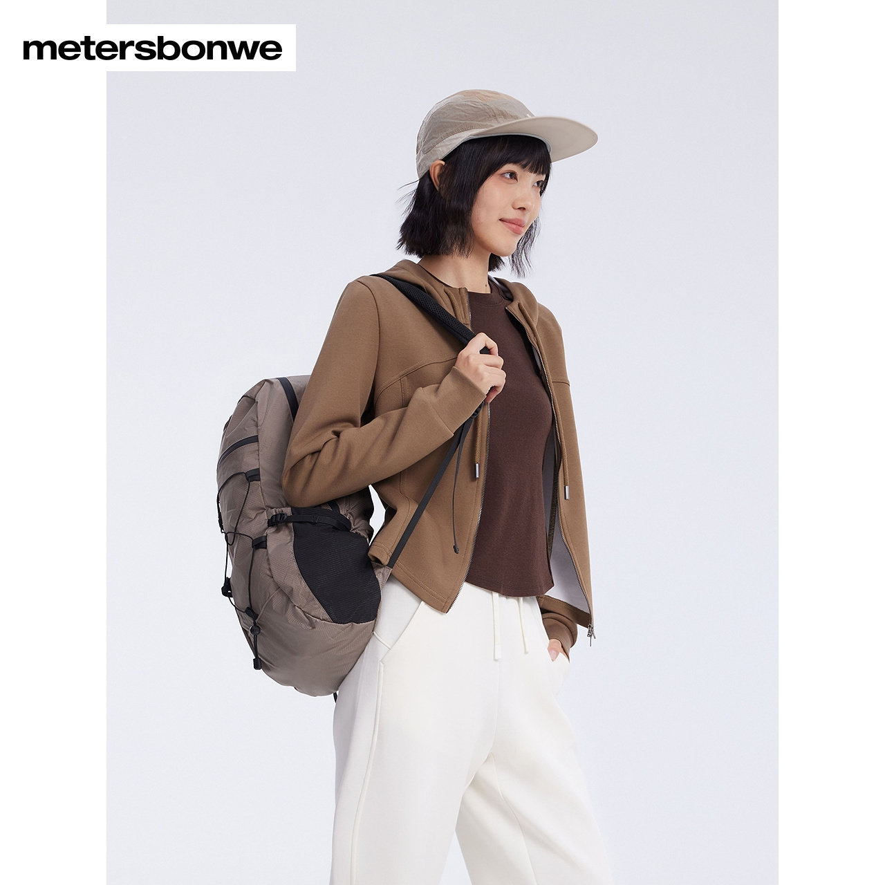 美特斯邦威长袖开衫女2025春季新款户外连帽收腰短款外套,淘宝优惠券,粉丝福利购,淘宝优惠卷