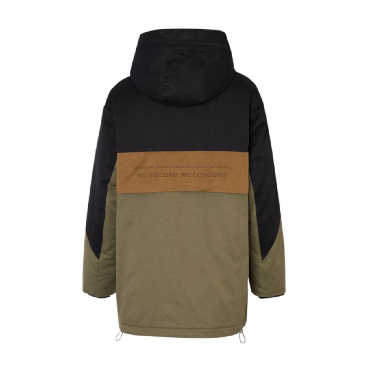  美特斯邦威outlets店羽绒服