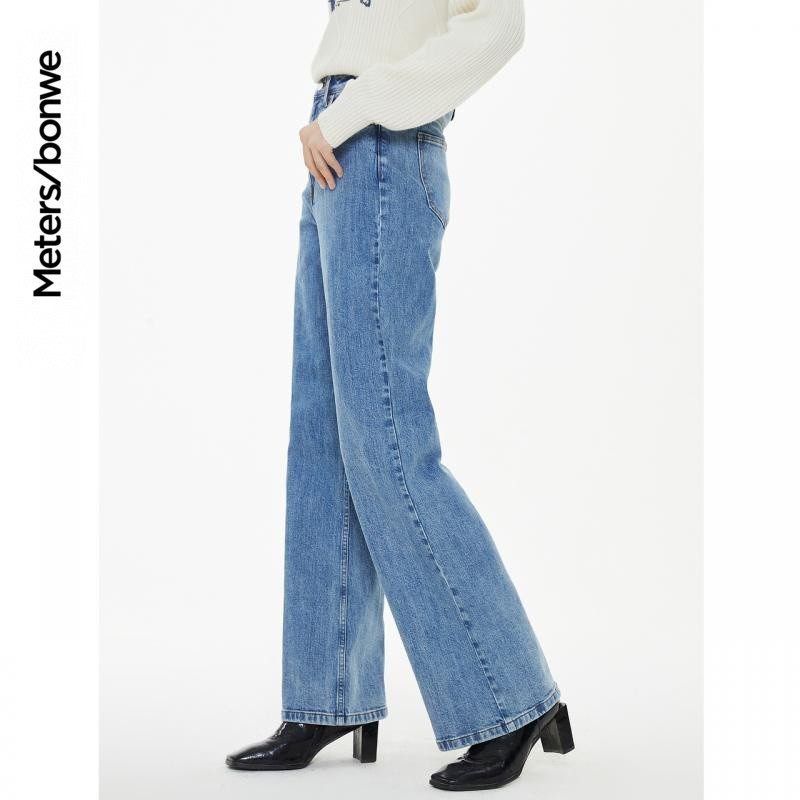  美特斯邦威outlets店牛仔裤