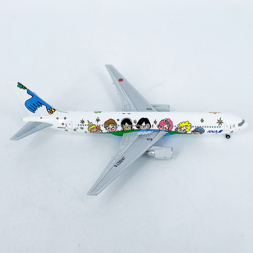 1:400全日空航空波音767客机JA8674飞机模型合金成品摆件收藏 - 图2