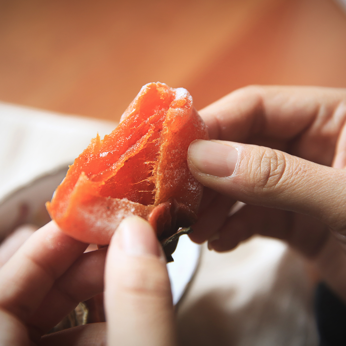 浔隐山 临朐牛心吊柿 柿饼 流心柿子树上自然成熟微霜柿蜜饯500g - 图1