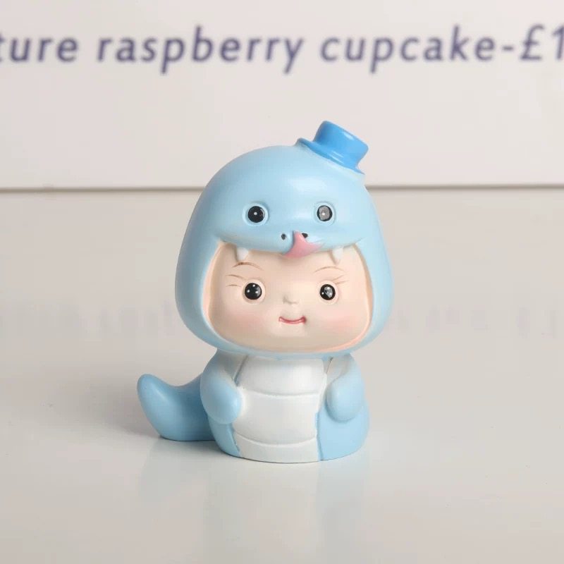 卡通可爱生肖蛇宝宝摆件男孩女孩国潮蛇年宝礼物生日蛋糕居家树脂,淘宝优惠券,粉丝福利购,淘宝优惠卷