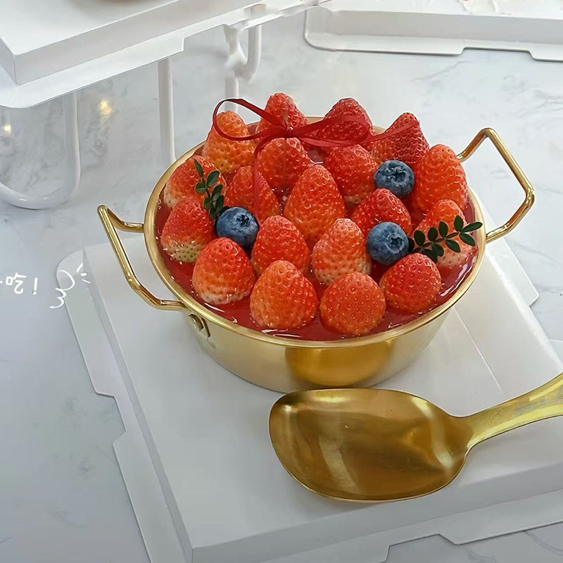 2026爆款网红同款金色双耳碗草莓蛋糕装饰跨年元旦不锈钢草莓碗,淘宝优惠券,粉丝福利购,淘宝优惠卷