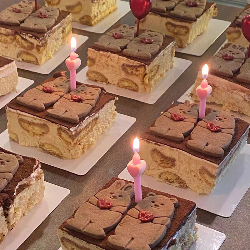 2026情人节快乐情侣表白熊兔饼干蛋糕装饰爱心蜡烛烘焙装扮插件,淘宝优惠券,粉丝福利购,淘宝优惠卷