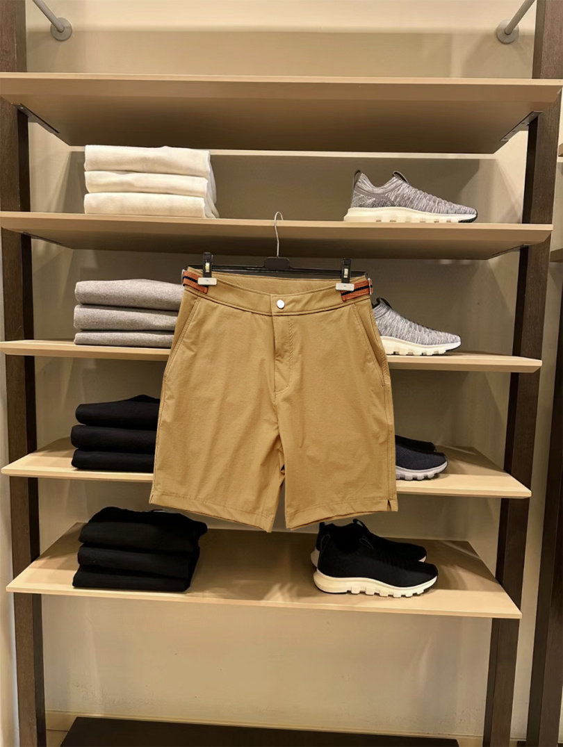 柜6250 意式轻奢撞色织带夏季男士高端透气耐磨时尚商务休闲短裤,淘宝优惠券,粉丝福利购,淘宝优惠卷