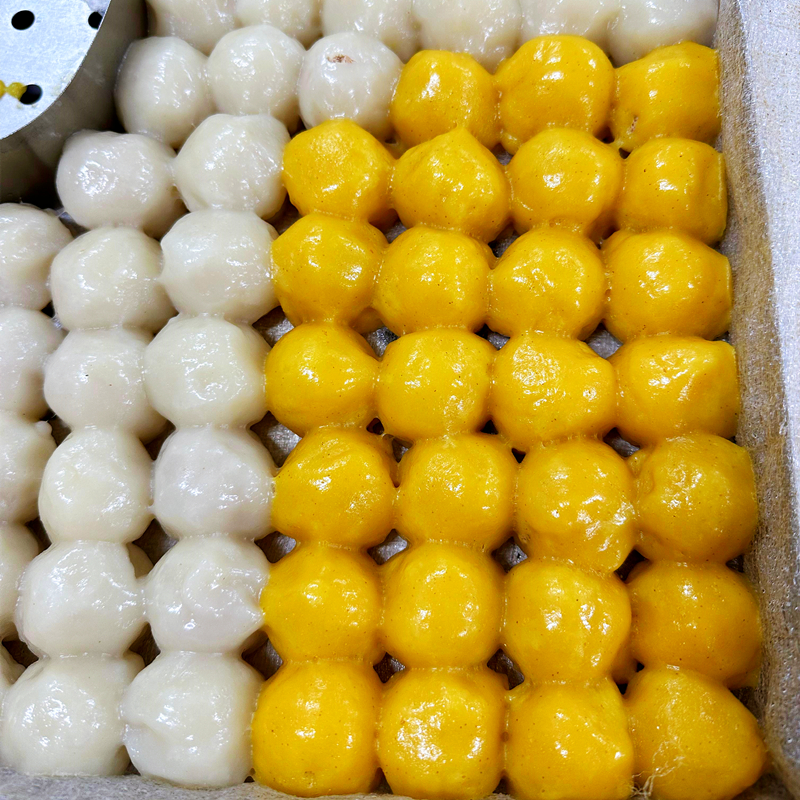 Northeastern big yellow rice sticky bean buns handmade New Year bean buns
