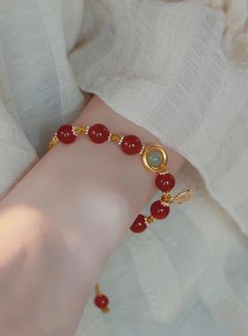 2026路路通*天然红玛瑙手链ins小众设计本命年和田玉显白送礼