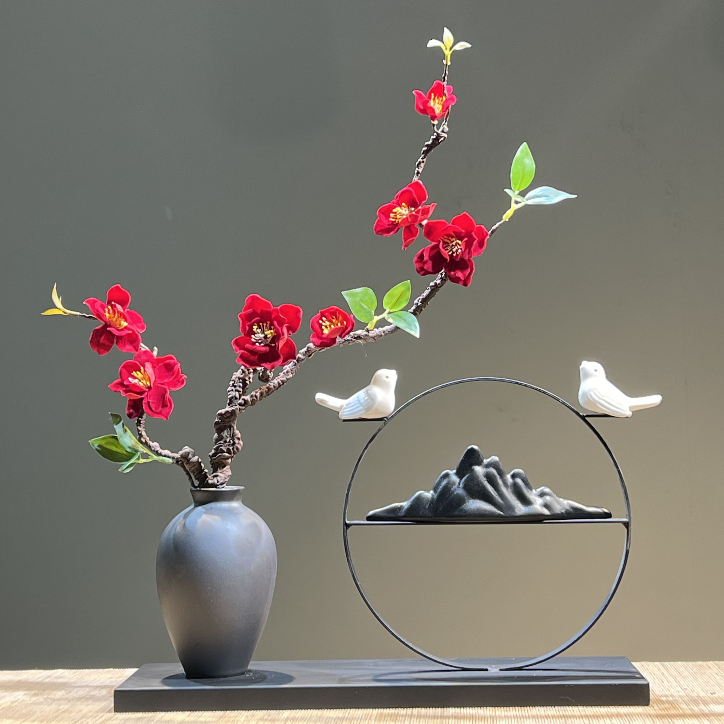 禅意花瓶,水墨画_大山谷图库