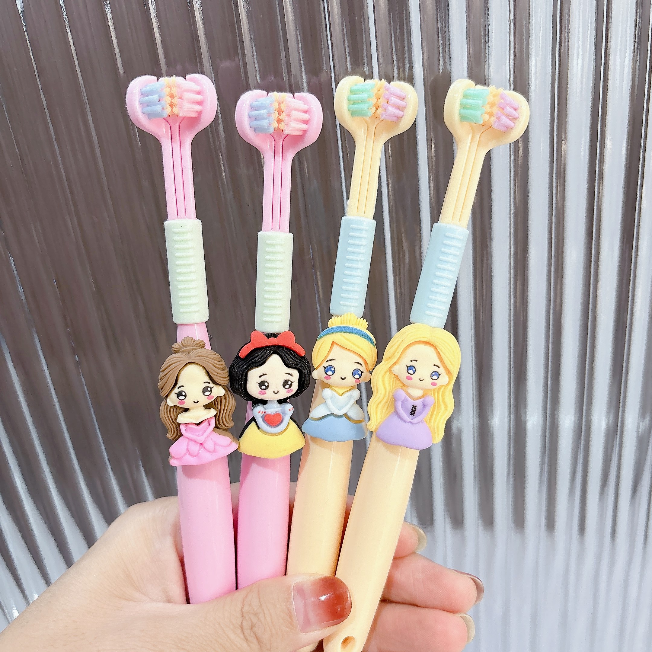 卡通儿童三面牙刷软毛3到6一9岁8小孩专用u型宝宝口腔清洁护齿刷7