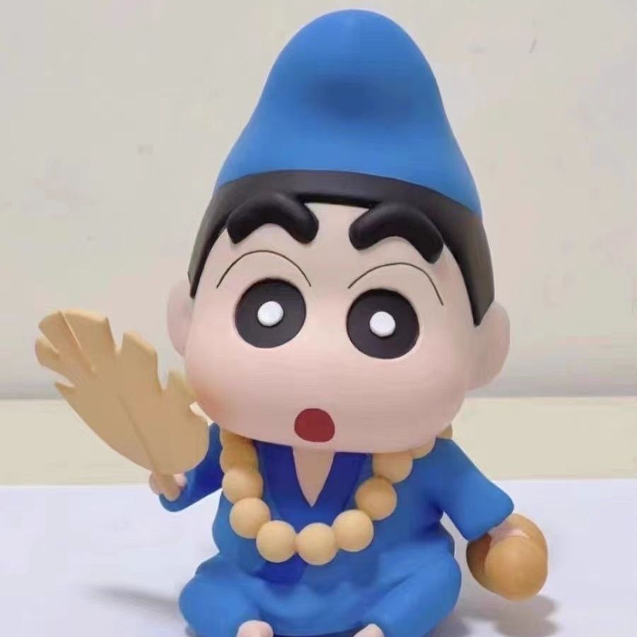 Jigong Crayon Shin-chan COS series cute girls office desktop car chassis ornaments dolls hand-made gifts