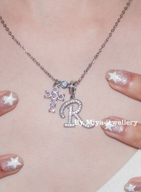 冰粉誓言-十字架蓝钻字母定制项链 闺蜜生日礼物