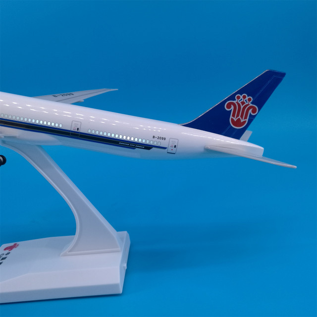 China Southern Airlines B777 aircraft model ornaments children’s gifts