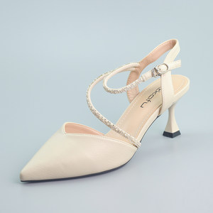 珂卡芙春秋季新款女士单鞋子浅口尖头细高跟套脚一字带韩版休闲潮