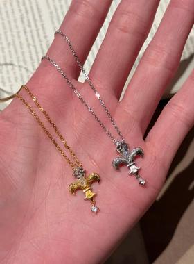 法式中古风箭形鸢尾花拉丝项链