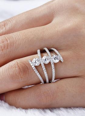 臻荣速卖通新款3颗圆钻缠绕戒指