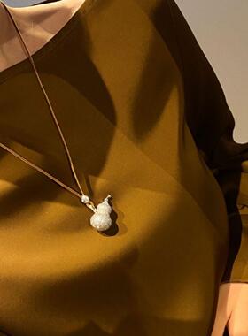 胖墩银色葫芦拉丝如意丝绒香囊