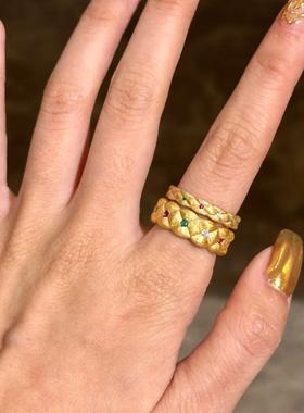 法式复古时髦彩宝拉丝菱格戒指