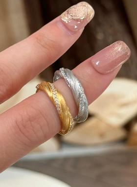 中古风拉丝旋转麻花镶钻戒指女