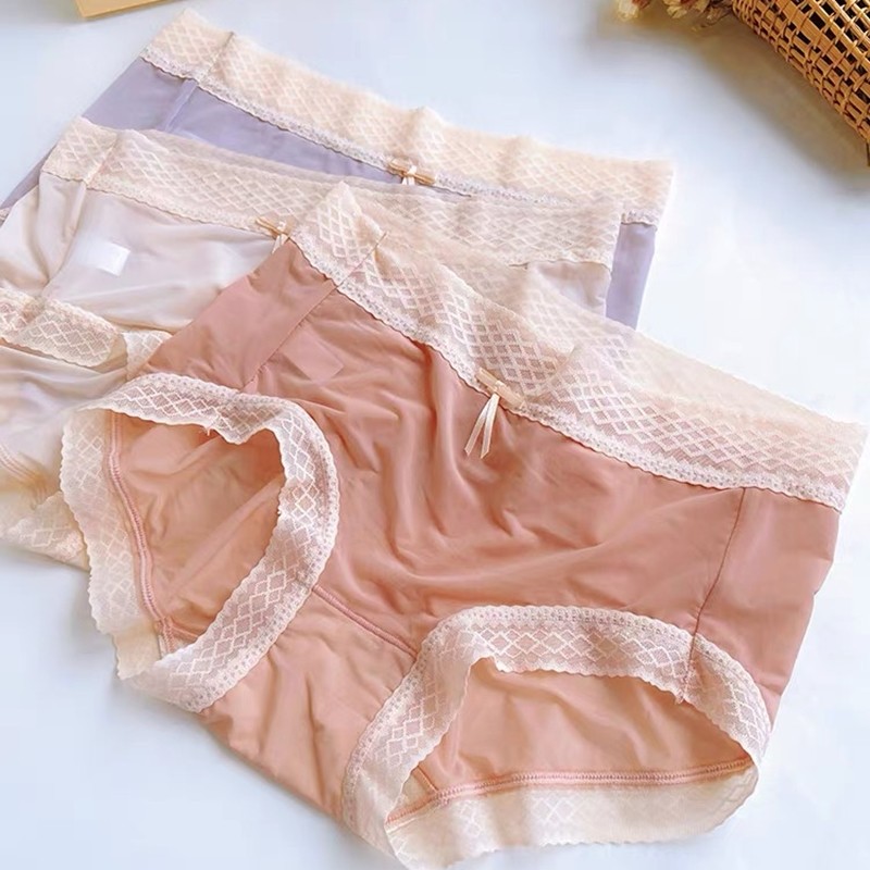 日系少女薄款蚕丝无痕蕾丝中腰内裤 雅彬妮内裤
